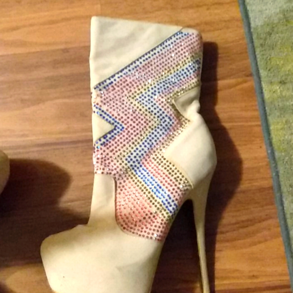 6.5 nude rhinestone alba high heel boots great con